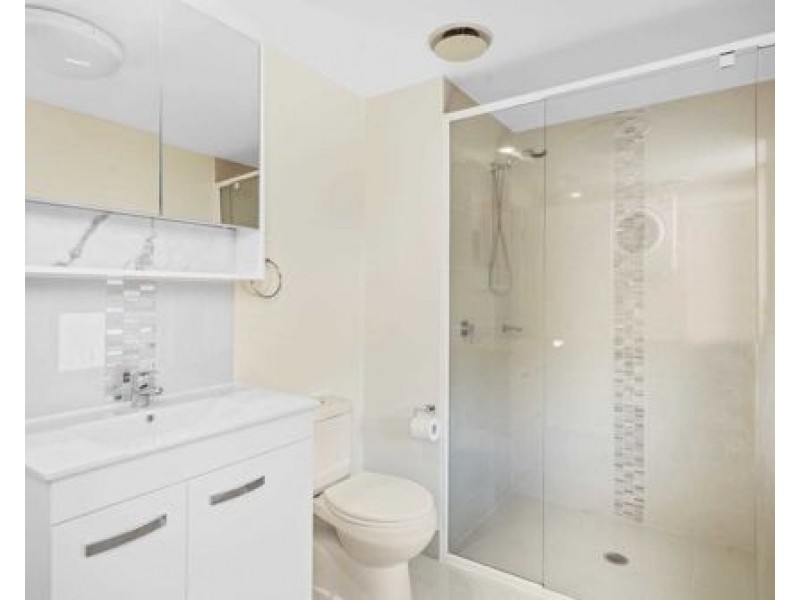 21/171 Scarborough Street, Southport QLD 4215