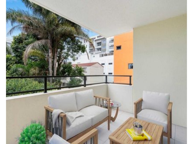 21/171 Scarborough Street, Southport QLD 4215
