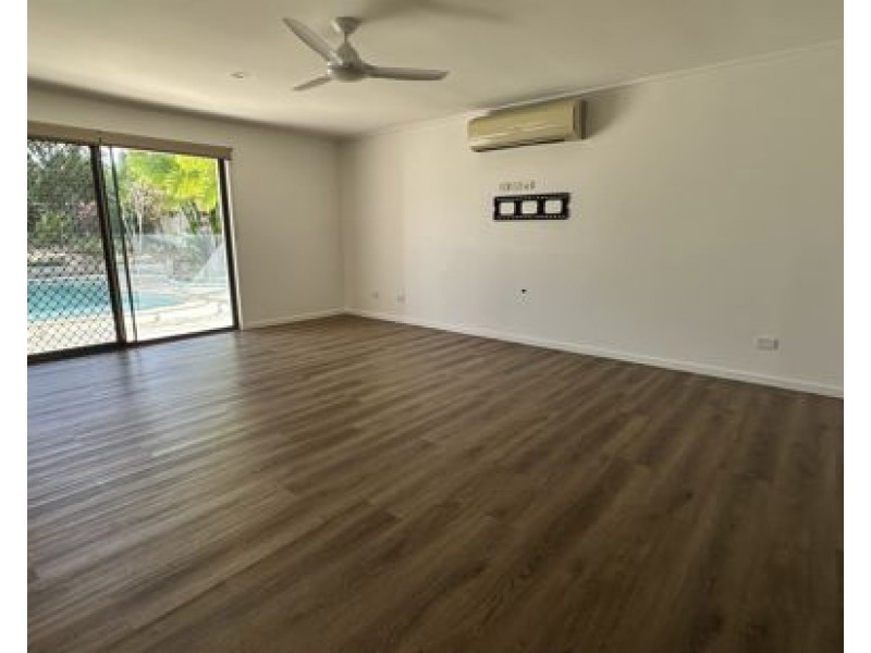 8 San Mateo Blvd, Ashmore QLD 4214