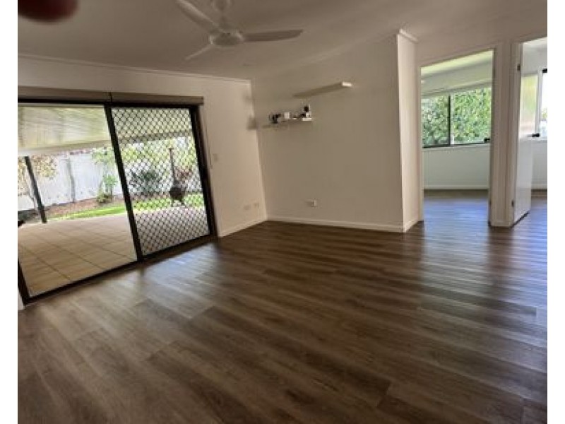 8 San Mateo Blvd, Ashmore QLD 4214