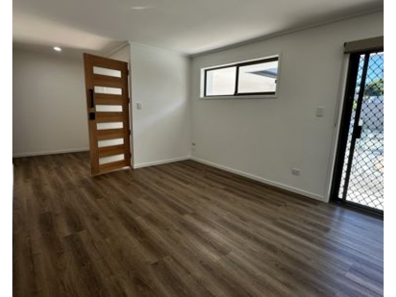 8 San Mateo Blvd, Ashmore QLD 4214