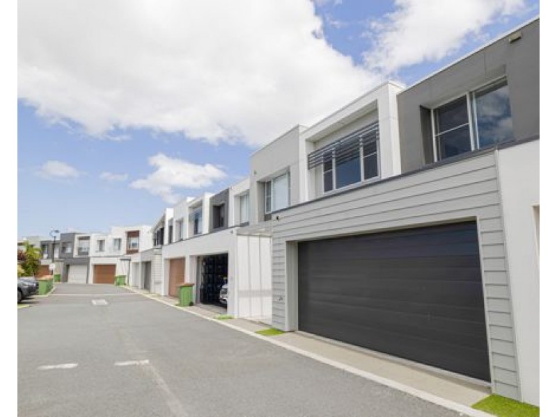 212/2 Bella Avenue, Robina QLD 4226