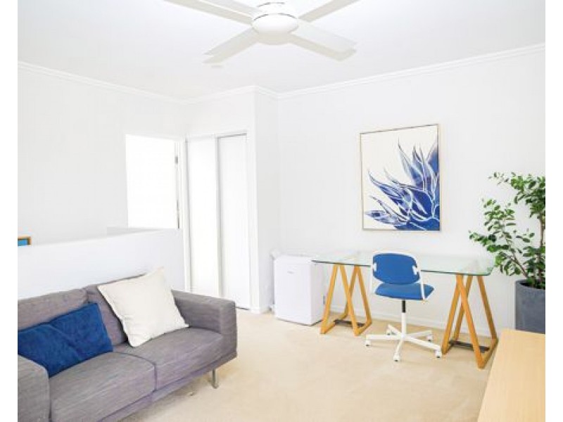 212/2 Bella Avenue, Robina QLD 4226