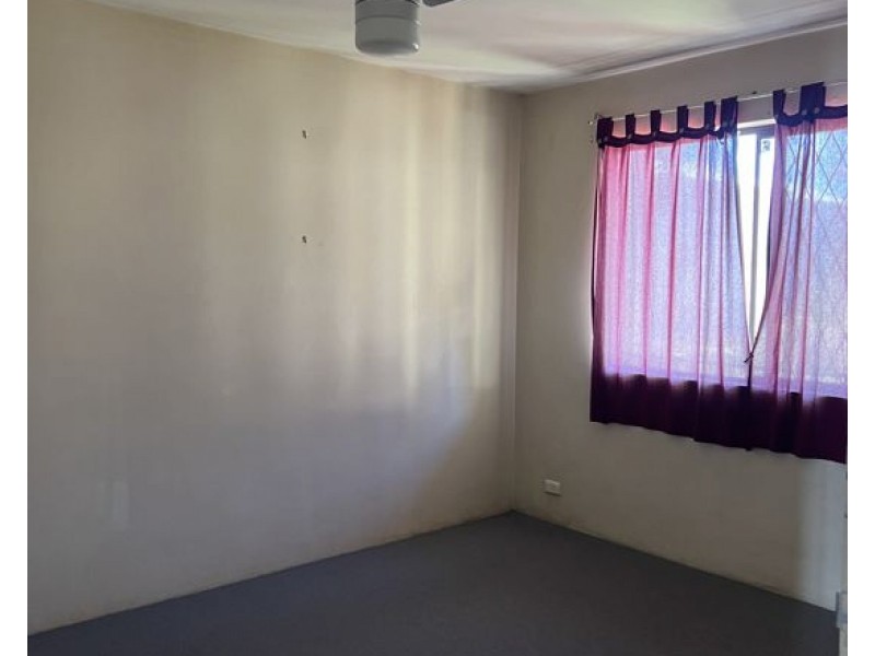 Unit 5/115 Frank st Labrador, Labrador QLD 4215
