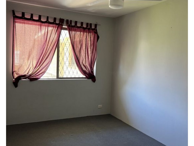 Unit 5/115 Frank st Labrador, Labrador QLD 4215