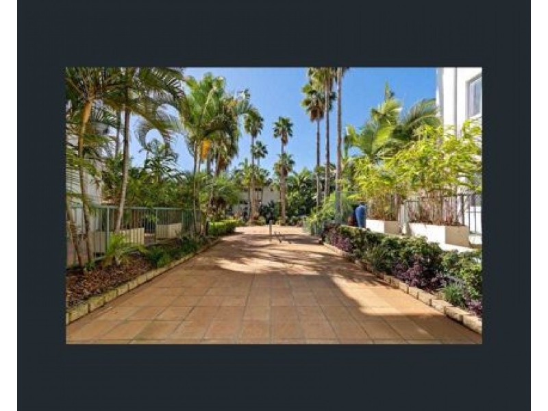 140/7 Redondo Avenue, Miami QLD 4220