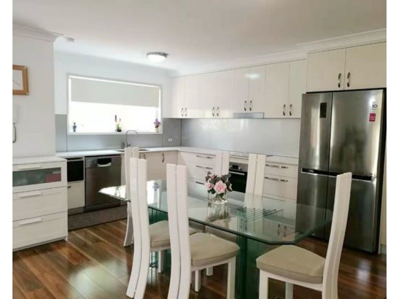 35 Killarney Ave, Robina QLD 4226