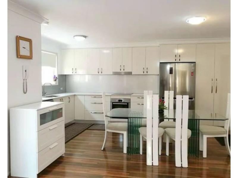 35 Killarney Ave, Robina QLD 4226