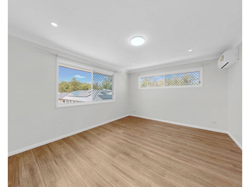 12 Ventura Street, Pallara QLD 4110