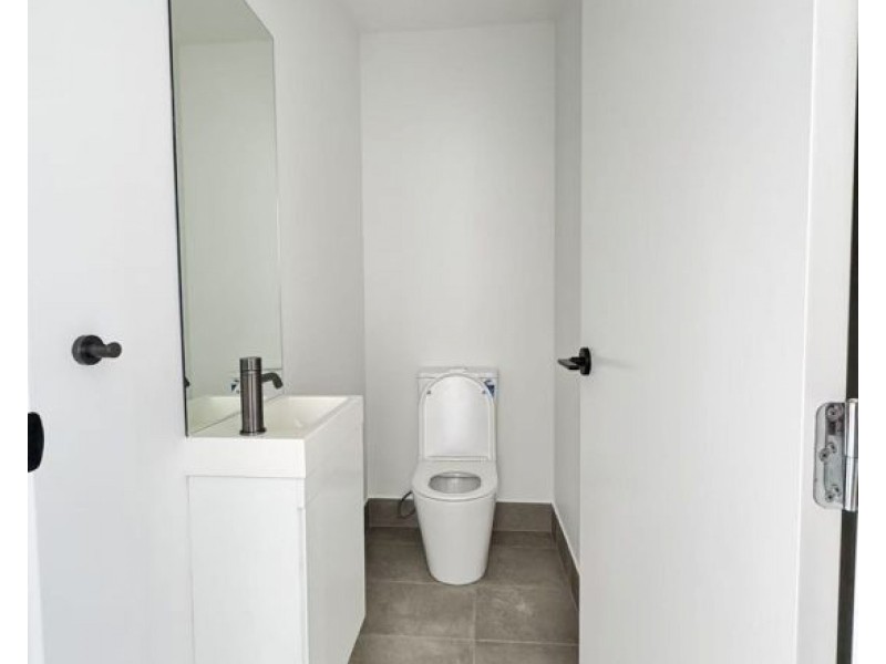 62/7 Lawrence Lyons Place, Kenmore QLD 4069