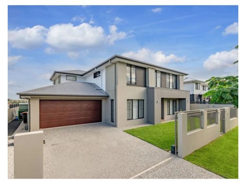 6 Southview Cres, Carindale QLD 4152