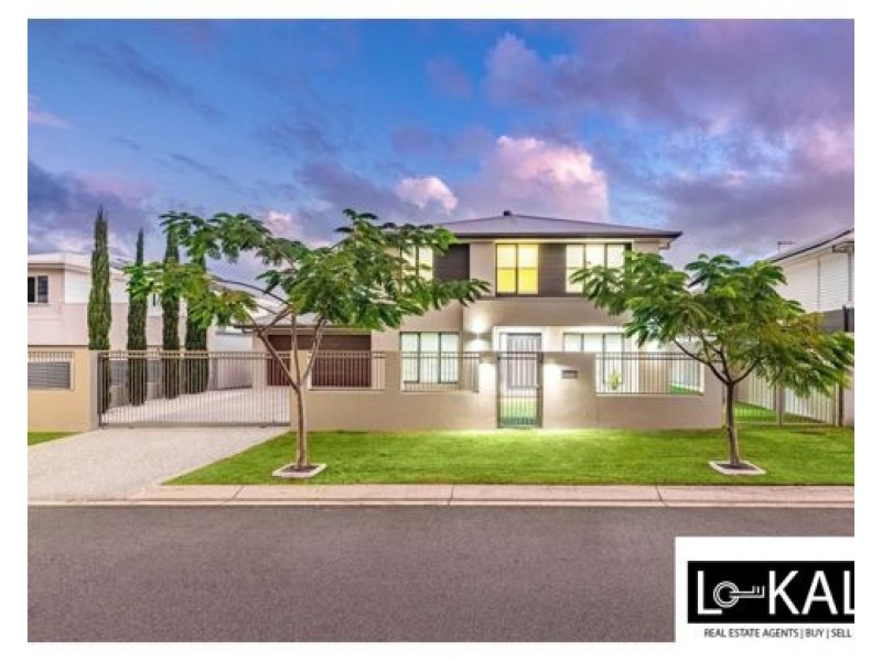 6 Southview Cres, Carindale QLD 4152