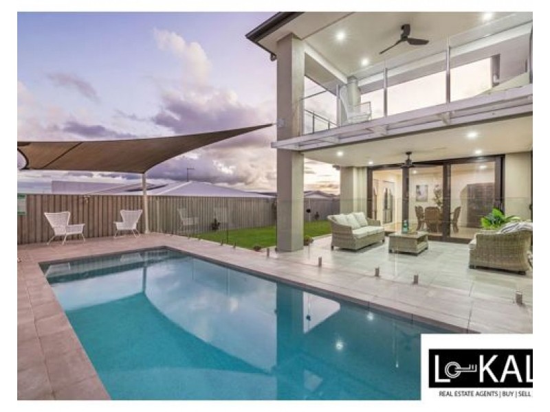 6 Southview Cres, Carindale QLD 4152