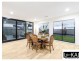 6 Southview Cres, Carindale QLD 4152