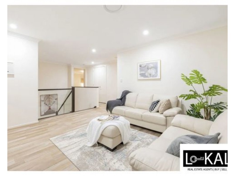 6 Southview Cres, Carindale QLD 4152