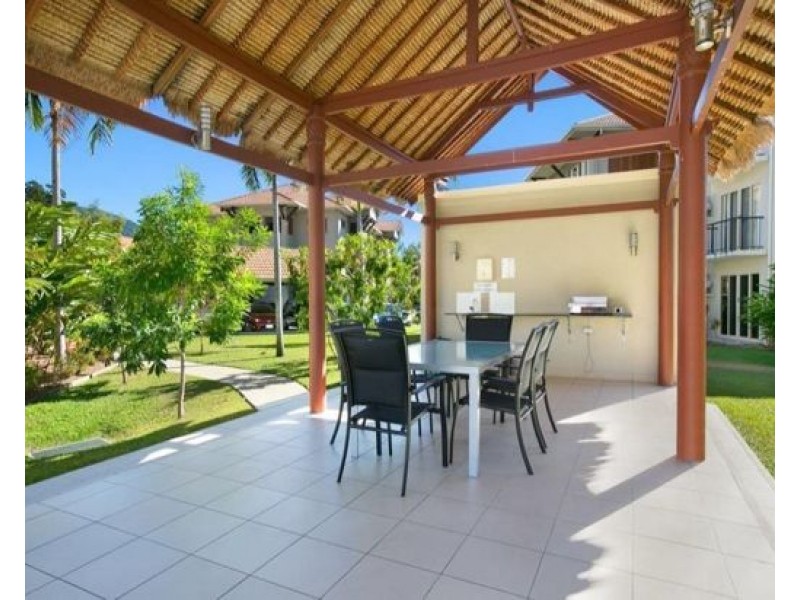 2004 40 Clifton Road, Clifton Beach QLD 4879