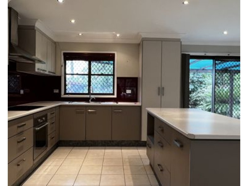 12 Honeybrook St, Runcorn QLD 4113