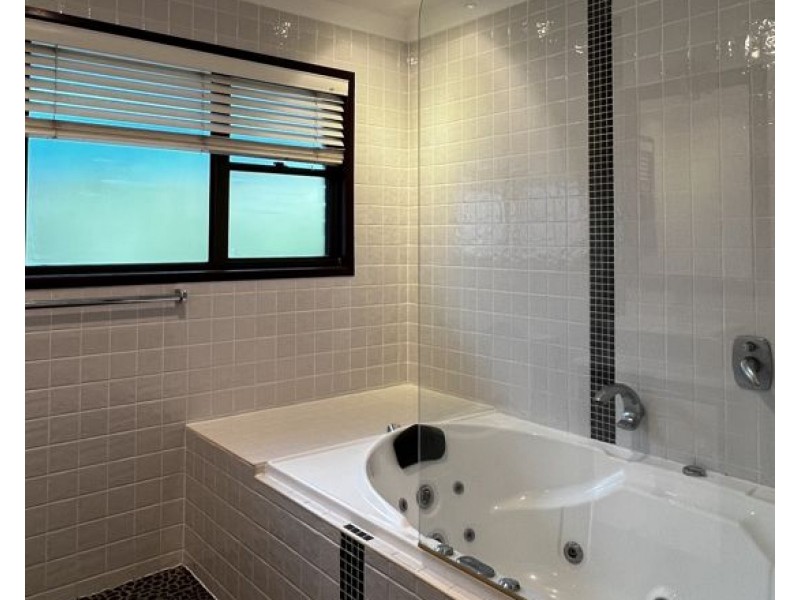 12 Honeybrook St, Runcorn QLD 4113