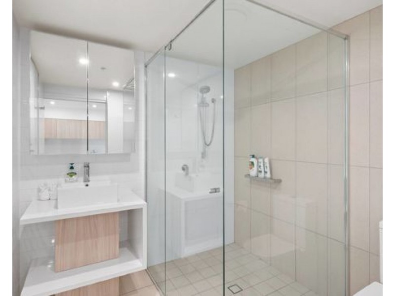 1316/35 Hercules Street, Hamilton QLD 4007