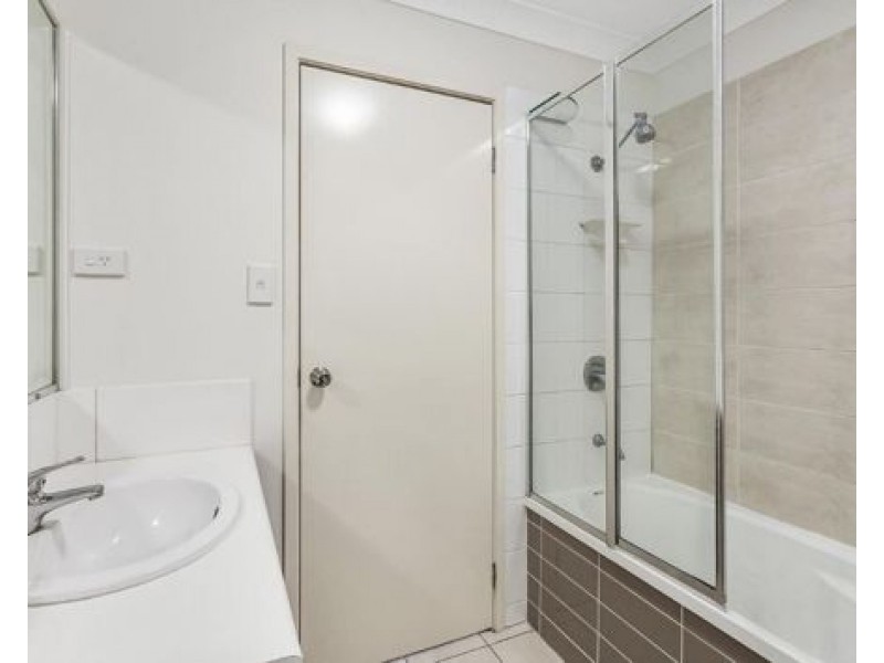 49/8 Sue Ct, Runcorn QLD 4113