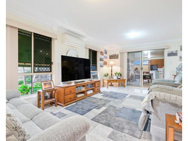 1 Otter Court, Rothwell QLD 4022