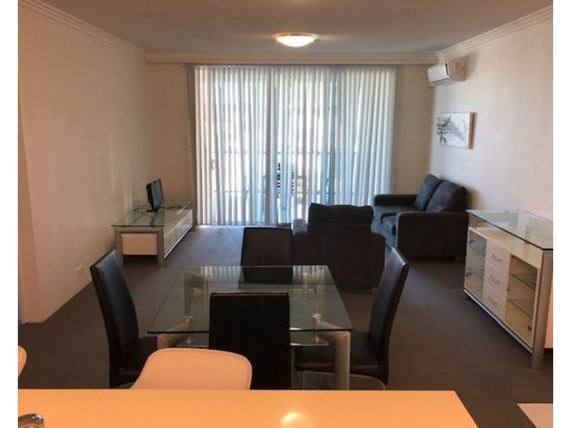 2010 / 3 Main Street, Varsity Lakes QLD 4227