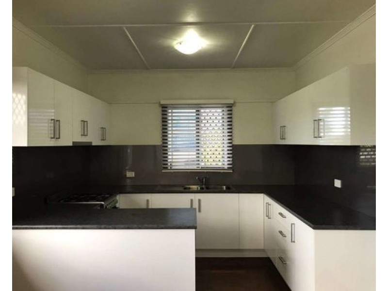37 Mayhew Street, Sherwood QLD 4075