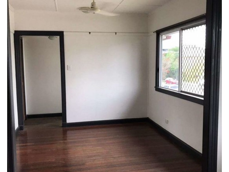 37 Mayhew Street, Sherwood QLD 4075