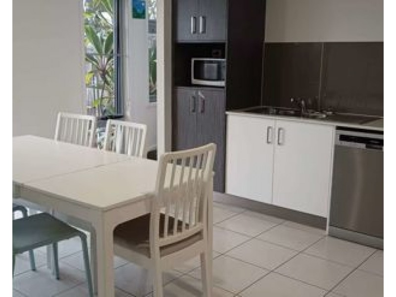 7/30 Bidmead Cct, Pimpama QLD 4209