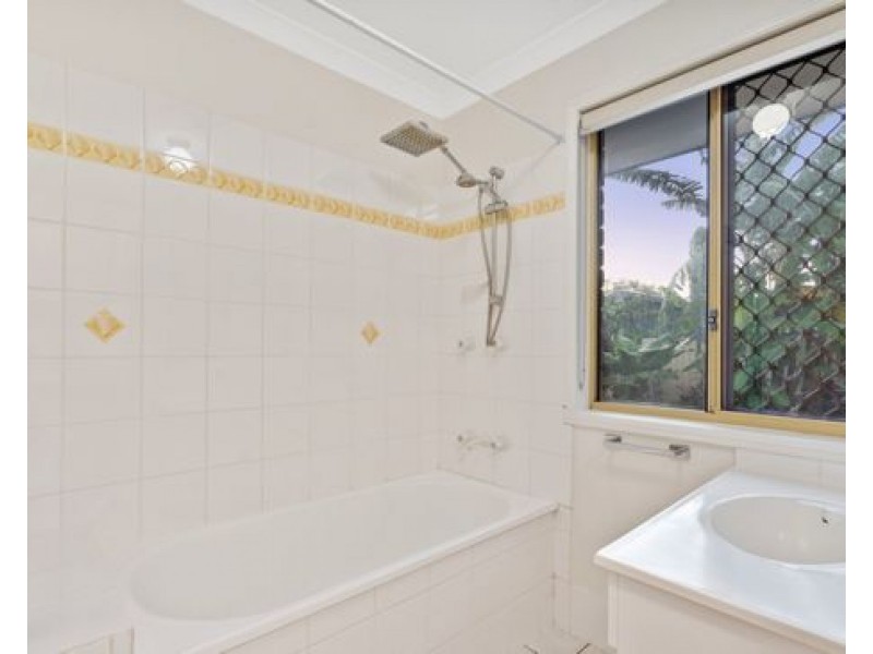 3 Tuleen Street, Tingalpa QLD 4173