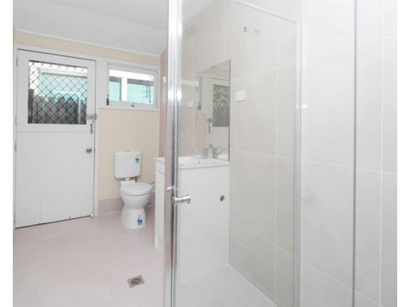 7 Roxburgh Street, Kenmore, Qld 4069, Kenmore QLD 4069