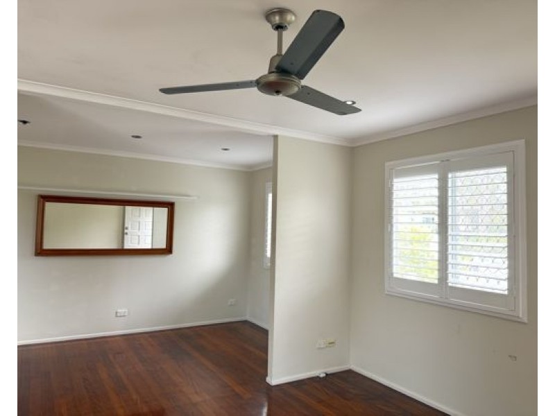 9 Lachlan Ave, Molendinar QLD 4214