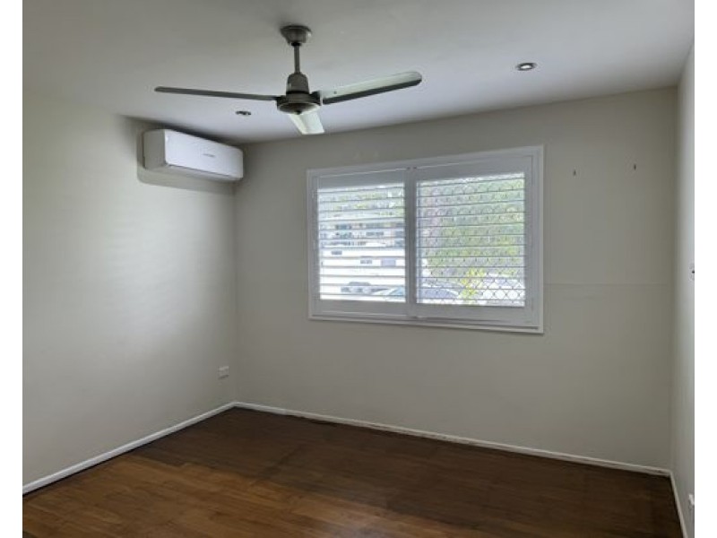 9 Lachlan Ave, Molendinar QLD 4214