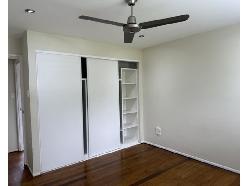 9 Lachlan Ave, Molendinar QLD 4214