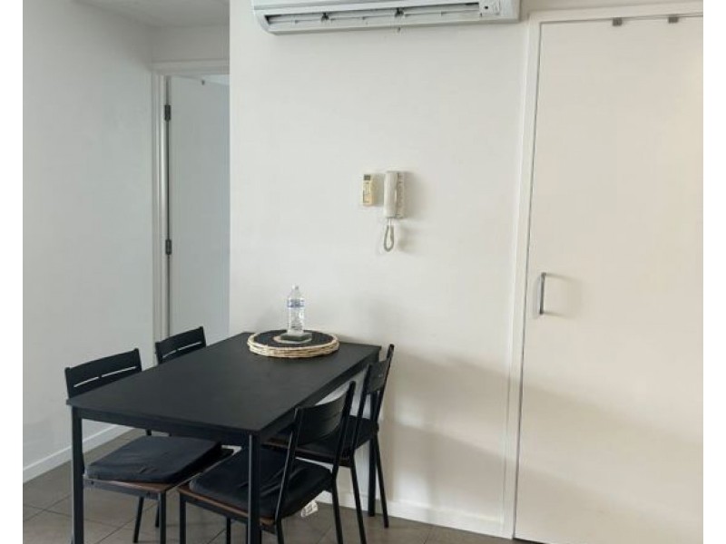 3315 1-7 Waterford Court, Bundall QLD 4217