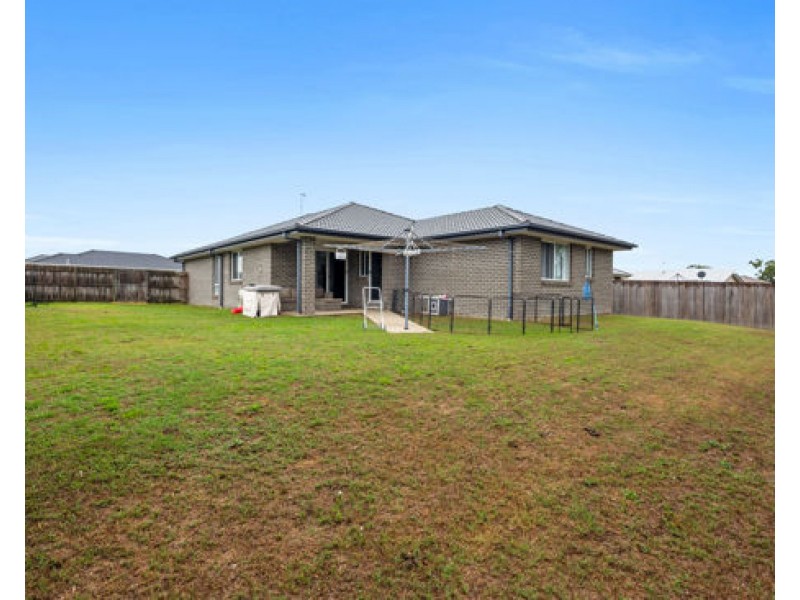 58 Maynes Street, Rosenthal Heights QLD 4370