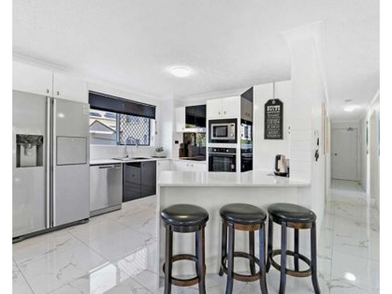 55-56 Paradise Island, Surfers Paradise QLD 4217
