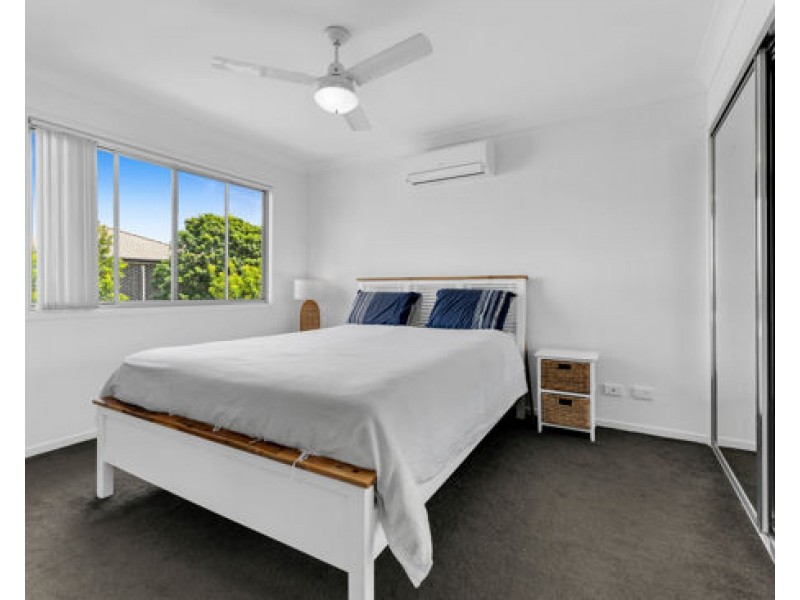 6 Clearwater Street, Bethania QLD 4205