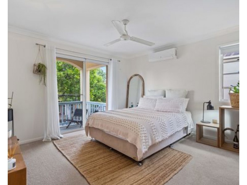 Unit 25/1 Warbler Parade, Varsity Lakes QLD 4227