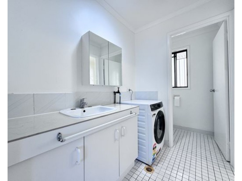 24 Contact agent, Eight Mile Plains QLD 4113