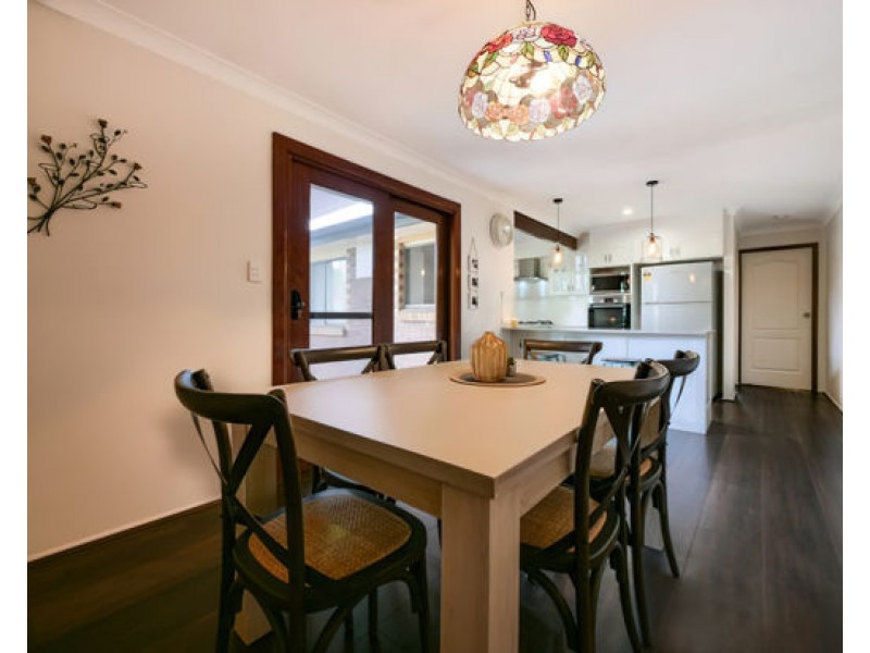 21 petringa crescent, Springwood QLD 4127