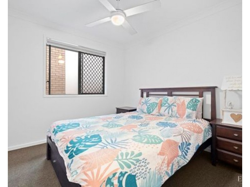 11 Sapphire St, Park Ridge QLD 4125