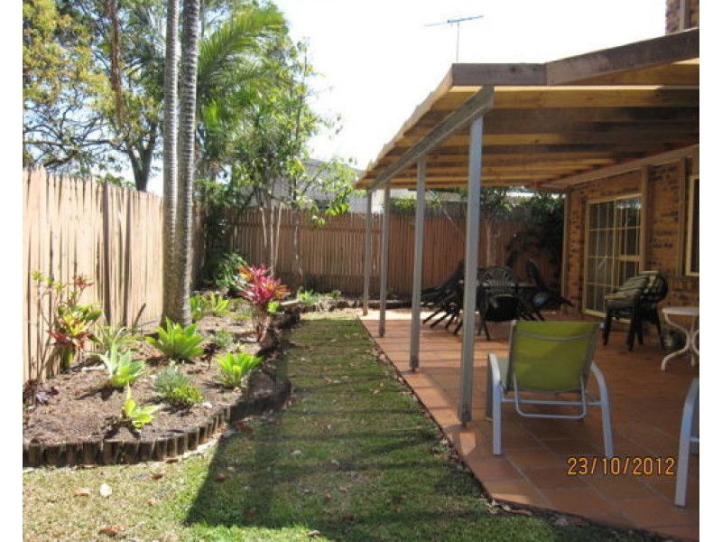 5 Craig, Wishart QLD 4122