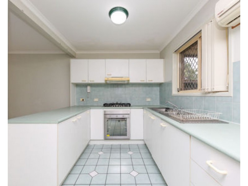 Unit 14/ 116 Meadowlands Rd, Carina QLD 4152