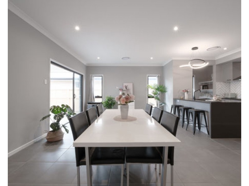 23 Gillies Way, South Ripley QLD 4306