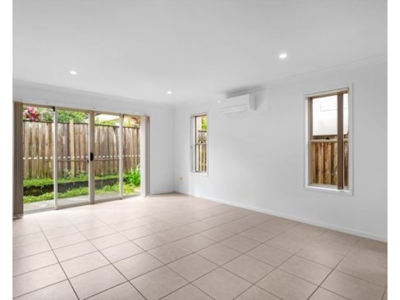 4/32 Margaret St, Southport QLD 4215
