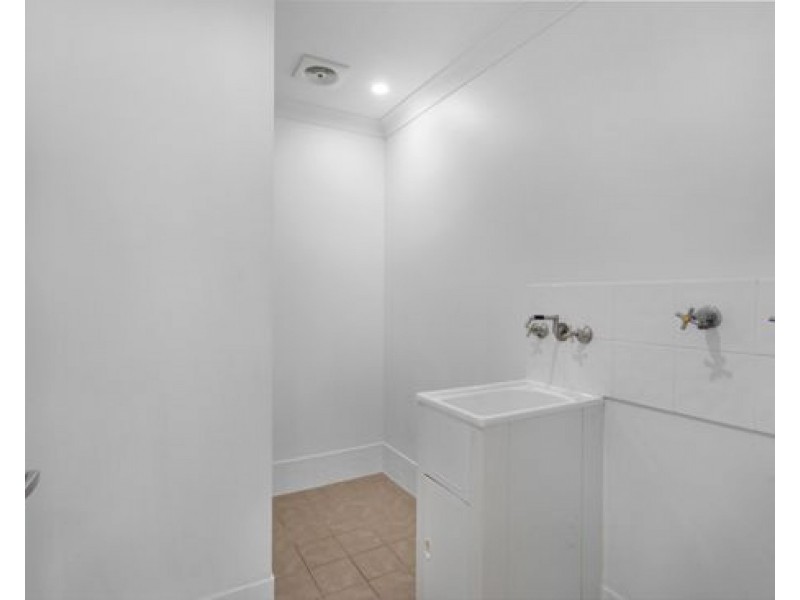 4/32 Margaret St, Southport QLD 4215