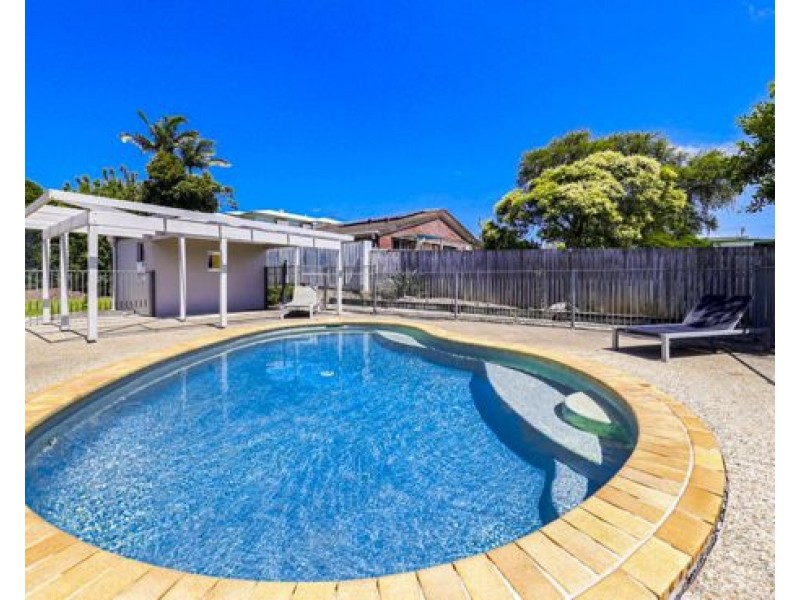 4/32 Margaret St, Southport QLD 4215