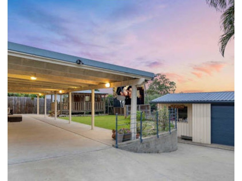 7 Oakview Street, Parkinson QLD 4115