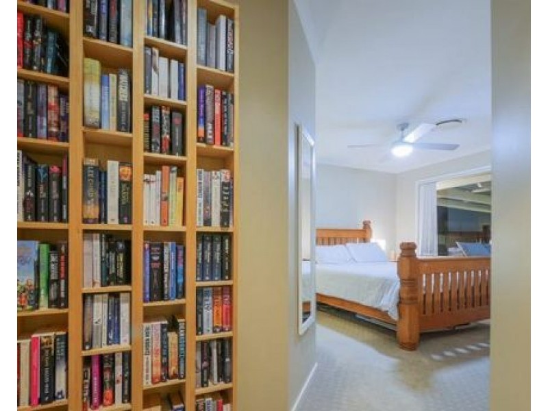 7 Oakview Street, Parkinson QLD 4115